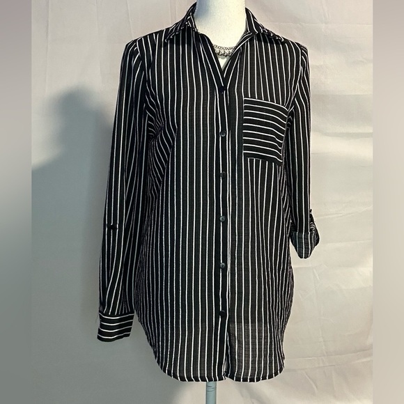 Tops - Blouses/flannels/button downs-2 for $20 or 3 for $30 (Mix & Match)
